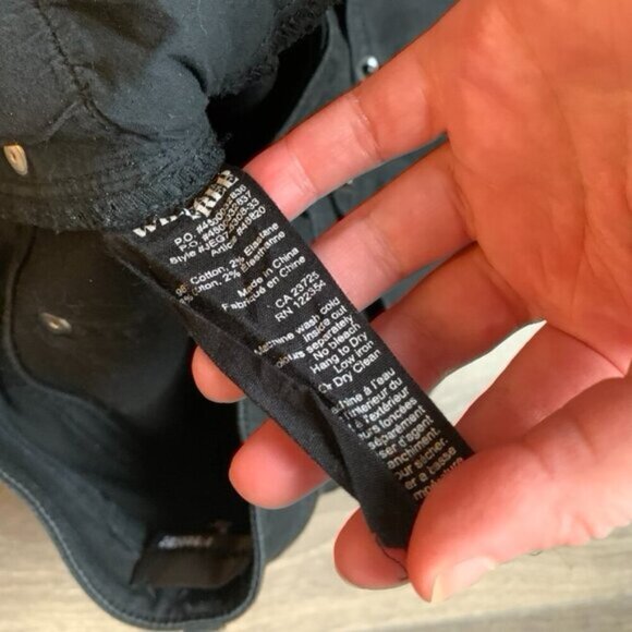 Aritzia Wilfred Free Women's Skinny Jeans Black midrise Stretch Denim Size 0 - Picture 8 of 13